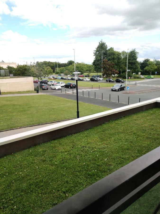 Le Mémorial apparthotel-GoodCaen Bayeux Exterior foto